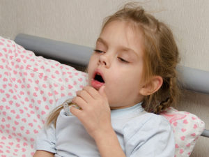 Сухой глубокий кашель у ребенка