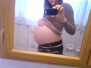 37 неделя беременности каменеет живот