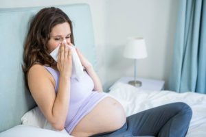 Заложенность носа при беременности 1 триместр чем лечить