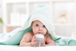 Ребенок грудной не пьет воду