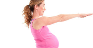 Почему нельзя поднимать руки при беременности выше головы