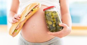 Почему беременным хочется соленого