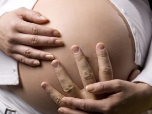 Первые движения ребенка при беременности ощущения в животе