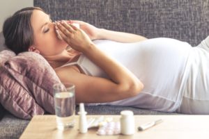 Насморк на 38 неделе беременности чем лечить