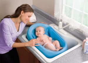Чем мыть ванночку для новорожденного