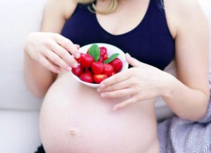 Какие беременным нельзя ягоды